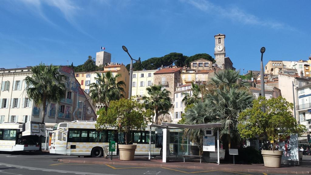 Duplex 5 Chambres Clim Wifi Cannes